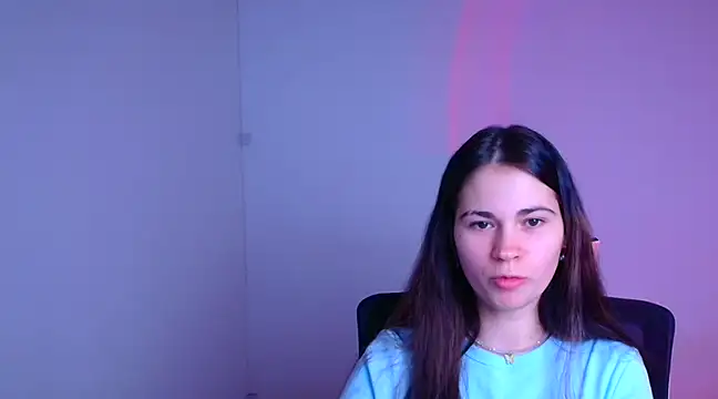 Snapshot of Loon_Amore chatting on 4, 2, 2025 Loon Amore online show from 4, 2, 2025