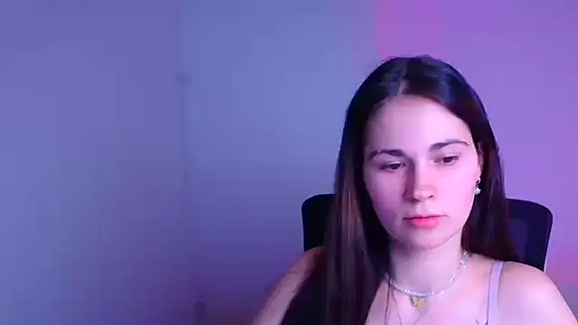 Snapshot of Loon_Amore chatting on 5, 2, 2025 Loon Amore online show from 5, 2, 2025