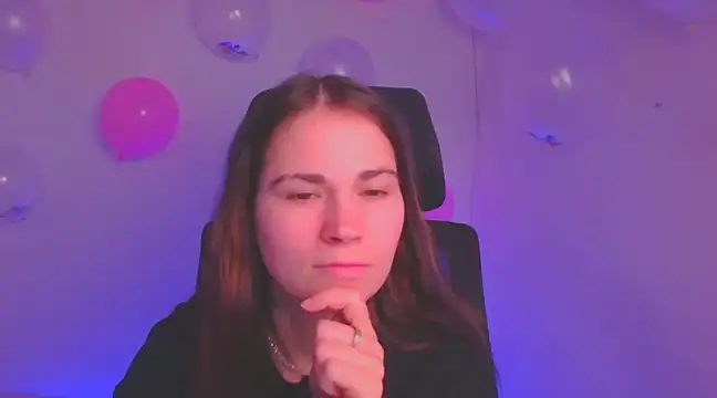 Snapshot of Loon_Amore chatting on 13, 2, 2025 Loon Amore online show from 13, 2, 2025