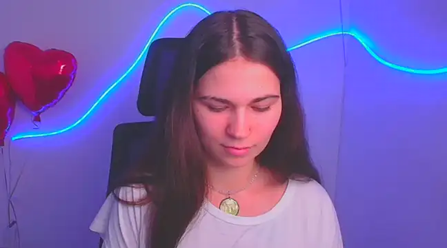 Snapshot of Loon_Amore chatting on 23, 2, 2025 Loon Amore online show from 23, 2, 2025