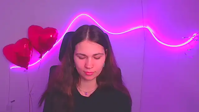 Snapshot of Loon_Amore chatting on 3, 3, 2025 Loon Amore online show from 3, 3, 2025