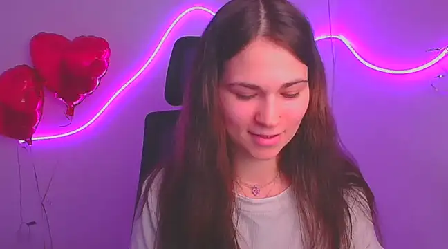 Snapshot of Loon_Amore chatting on 9, 3, 2025 Loon Amore online show from 9, 3, 2025