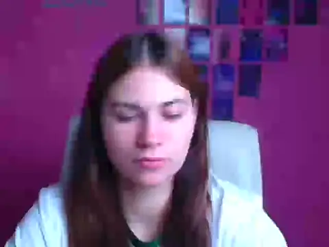 Snapshot of Loon_Amore chatting on 3, 11, 2025 Loon Amore online show from 3, 11, 2025