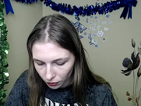 Snapshot of StrangerGi chatting on 10, 2, 2025 StrangerGi online show from 10, 2, 2025