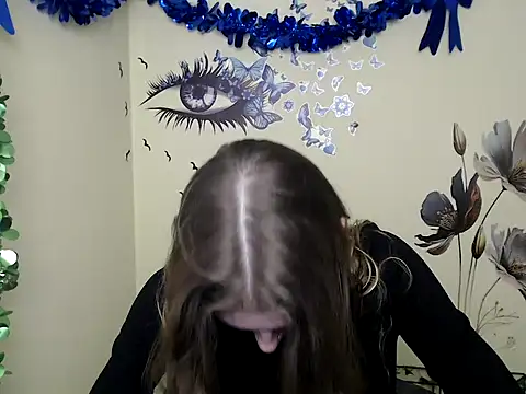Snapshot of StrangerGi chatting on 19, 2, 2025 StrangerGi online show from 19, 2, 2025