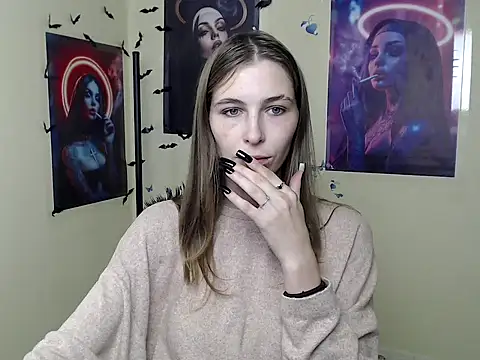 Snapshot of StrangerGi chatting on 3, 10, 2025 StrangerGi online show from 3, 10, 2025