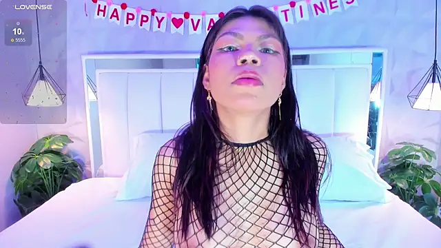 CailynBrowm online show from 13, 2, 2025