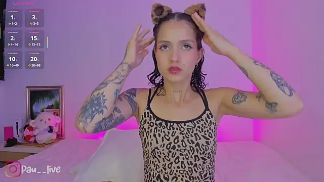 Snapshot of pau_live chatting on 19, 12, 2025 pau live online show from 19, 12, 2025