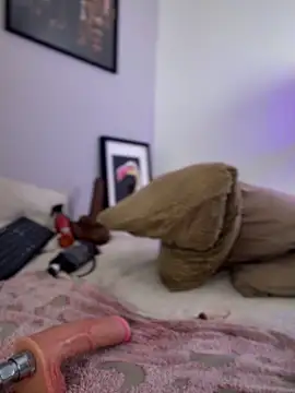 Snapshot of hannaasweet chatting on 21, 4, 2026 hannaasweet online show from 21, 4, 2026