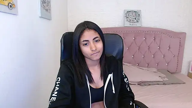 shaneelle online show from 26, 2, 2025