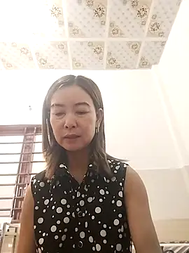 Sexy-ladyboobs20 online show from 14, 11, 2025