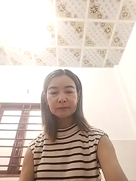 Sexy-ladyboobs20 online show from 30, 11, 2025