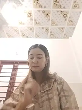 Sexy-ladyboobs20 online show from 4, 7, 2026