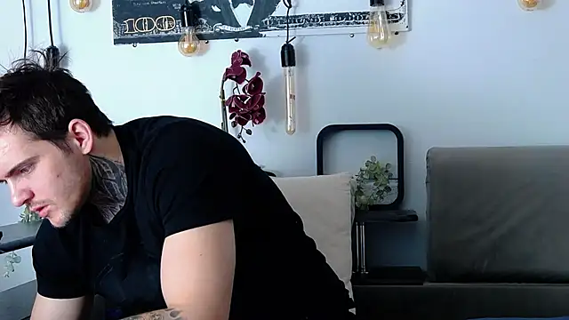 Snapshot of CarterCole chatting on 1, 3, 2025 CarterCole online show from 1, 3, 2025