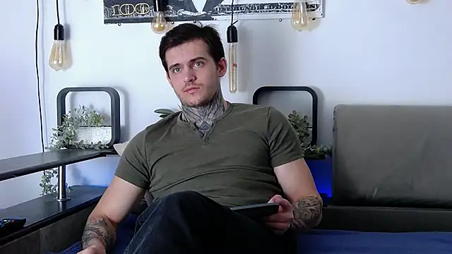 Snapshot of CarterCole chatting on 9, 3, 2025 CarterCole online show from 9, 3, 2025