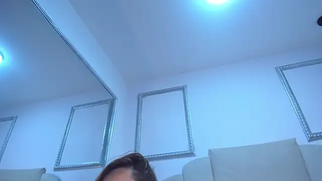 Grettel-ramirez online show from 15, 10, 2025