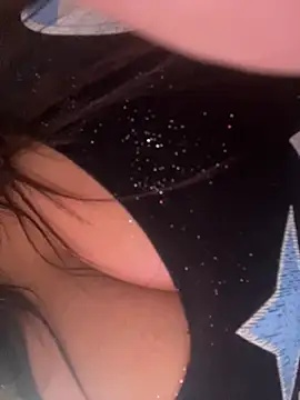 Snapshot of izanmiller2001 chatting on 26, 3, 2026 izanmiller2001 online show from 26, 3, 2026