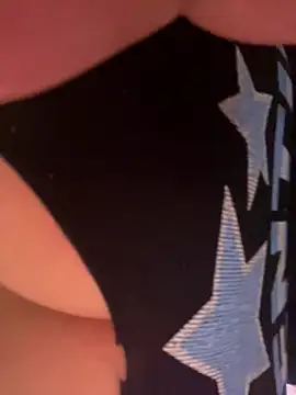 Snapshot of izanmiller2001 chatting on 30, 3, 2026 izanmiller2001 online show from 30, 3, 2026