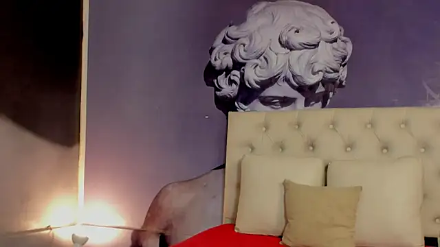 Snapshot of lola_red95 chatting on 13, 12, 2024 lola red95 online show from 13, 12, 2024