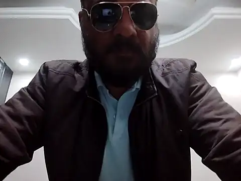 Snapshot of EthicalNight8 chatting on 14, 12, 2025 EthicalNight8 online show from 14, 12, 2025