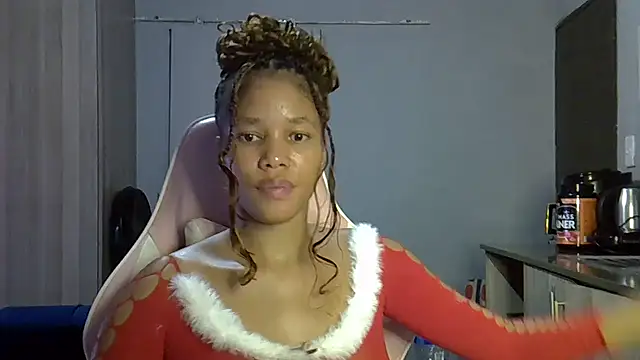 Snapshot of Sexylisa670 chatting on 12, 3, 2026 Sexylisa670 online show from 12, 3, 2026