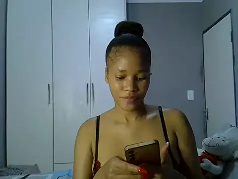 Snapshot of Sexylisa670 chatting on 21, 4, 2026 Sexylisa670 online show from 21, 4, 2026