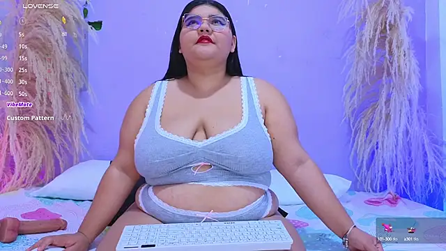 Snapshot of april_lopez6 chatting on 19, 3, 2025 april lopez6 online show from 19, 3, 2025