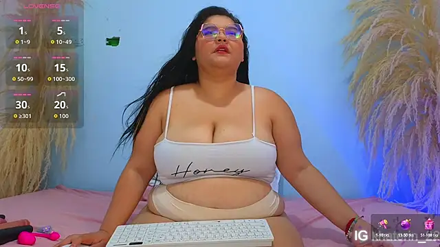 Snapshot of april_lopez6 chatting on 2, 11, 2025 april lopez6 online show from 2, 11, 2025