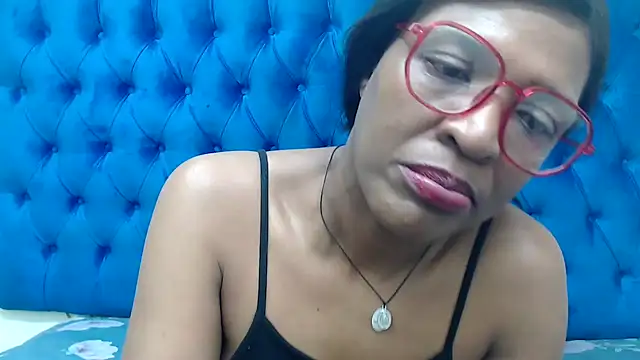 SpicyQueenxxxx online show from 11, 3, 2026