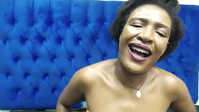 SpicyQueenxxxx online show from 16, 5, 2026