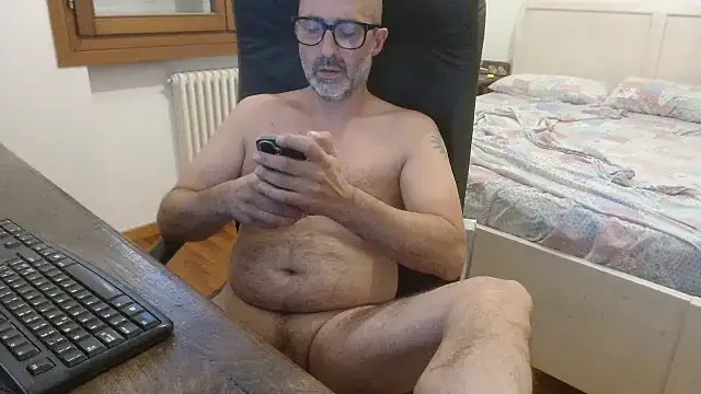 Snapshot of newsimo74 chatting on 26, 7, 2026 newsimo74 online show from 26, 7, 2026