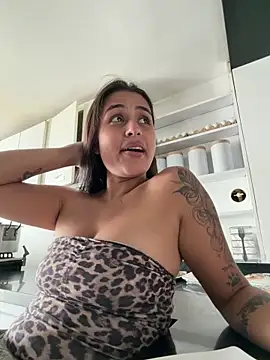 EmmaTorres  online show from 1, 4, 2026