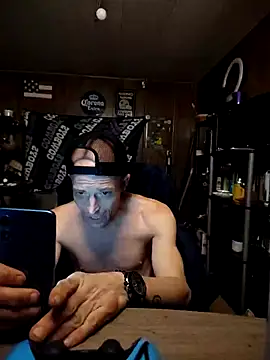 Snapshot of omgkidisthaone chatting on 18, 3, 2025 omgkidisthaone online show from 18, 3, 2025