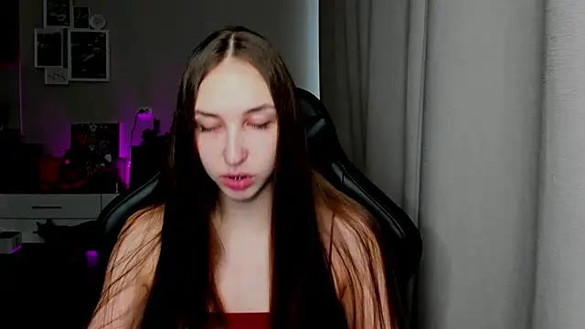 Snapshot of Sm0ly chatting on 2, 5, 2026 Sm0ly online show from 2, 5, 2026