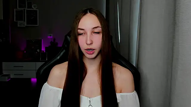 Snapshot of Sm0ly chatting on 18, 5, 2026 Sm0ly online show from 18, 5, 2026