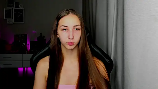 Snapshot of Sm0ly chatting on 22, 7, 2026 Sm0ly online show from 22, 7, 2026
