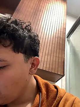 Parejasumisa27 online show from 10, 1, 2026