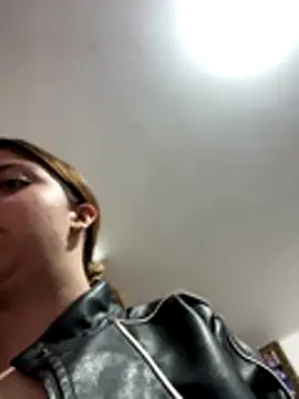 Snapshot of Cloew_Marz chatting on 13, 12, 2025 Cloew Marz online show from 13, 12, 2025