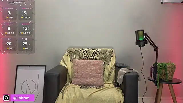 Brownfitbabyy online show from 2, 12, 2024