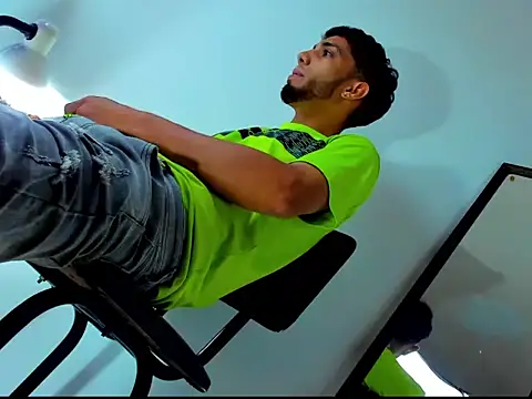 Gregory hard online show from 16, 2, 2025