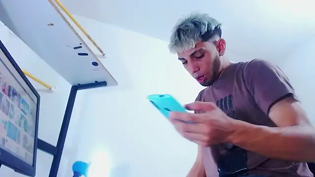 Gregory hard online show from 5, 12, 2025