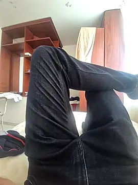 Snapshot of Juan2323hot chatting on 29, 10, 2025 Juan2323hot online show from 29, 10, 2025