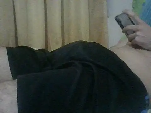 Snapshot of Juan2323hot chatting on 9, 4, 2026 Juan2323hot online show from 9, 4, 2026