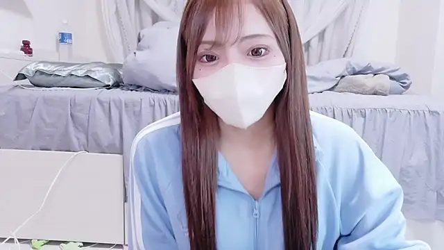  chanMOMO  online show from 10, 11, 2025