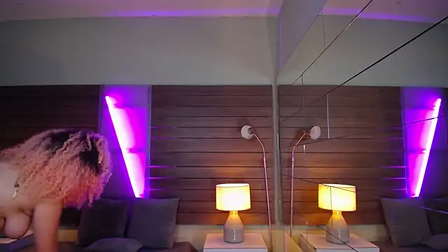 Kateryn  online show from 30, 1, 2025