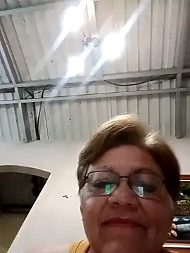 Madrastrahot69 online show from 13, 12, 2025