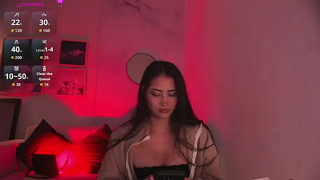 Snapshot of lara_madisson chatting on 19, 1, 2026 lara madisson online show from 19, 1, 2026