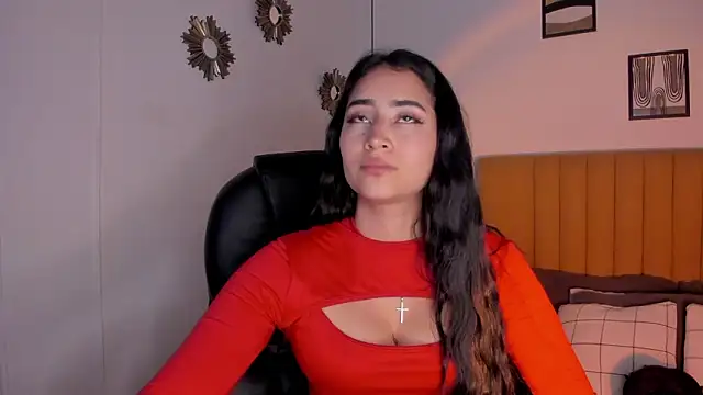 Snapshot of lara_madisson chatting on 13, 3, 2026 lara madisson online show from 13, 3, 2026