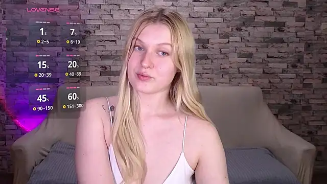 Snapshot of EmiliaDuchess chatting on 29, 4, 2026 EmiliaDuchess online show from 29, 4, 2026