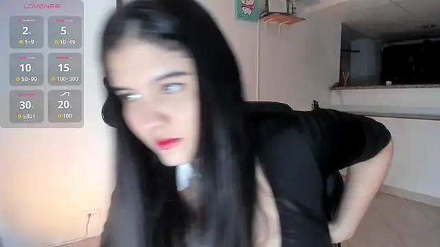 lilpervertgirl online show from 5, 11, 2025